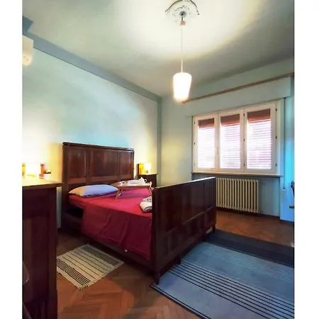 Ivo's Guest house *